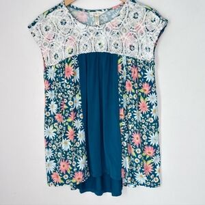 Matilda Jane Floral Lace Top w/ Blue and White Accents Sz: S /M Bohemian Coastal